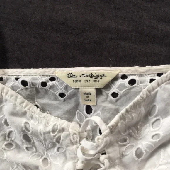 Miss Selfridge broiderie bardot beach top - Picture 3 of 5